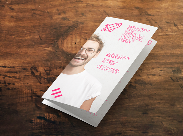 Folded leaflets | Cheap mass marketing methods | Helloprint